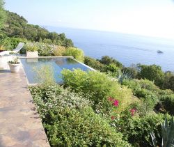 For rent Magnificent villa 140 M² sea view SOLENZARA
