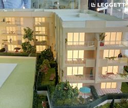 En venta APARTAMENTO T2 52 M2 JUNTO AL MAR ANTIBES