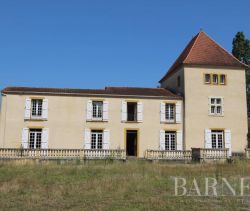 For sale MANOR HOUSE 350 M² TO RENOVATE GARLIN