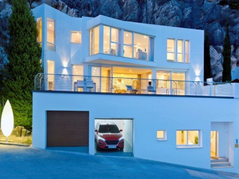 For sale VERY beautiful Villa 7 ROOMS 353 M² BENIDORM