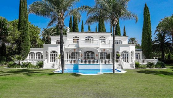 A vendre SOMPTUEUSE Villa 900 M² VUE MER Marbella  