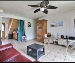 A louer MAISON  6 PIECES 142 M2 BORD DE MER SORRUS