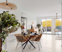 A louer MAISON  4 PIECES 89 M2  LA GARDE FREINET