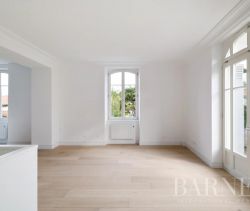 For sale VERY NICE APARTMENT T3 85 M² DUPLEX AREA OF ARENES BAYONNE