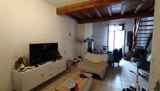 A louer APPARTEMENT T4 77 M2 BORD DE MER SETE