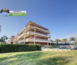 For sale APARTMENT T2 44 M2 TERRACE SEA VIEW ANTIBES