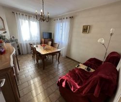 A louer APPARTEMENT  126 M2  LIMOUX