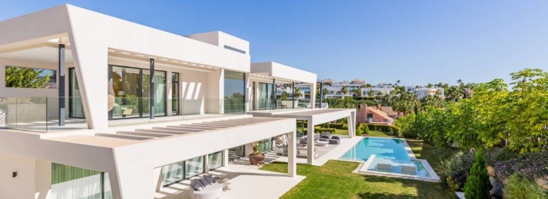 For sale Magnificent contemporary PROPERTY 9 ROOMS 906 M² Nueva Andalucia