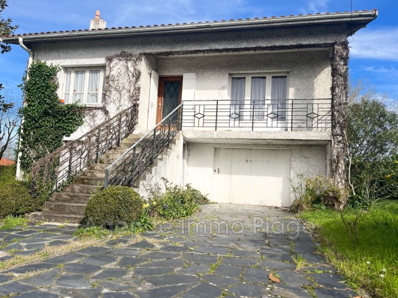 For sale HOUSE 4 ROOMS 85 M2 SEASIDE PAUILLAC