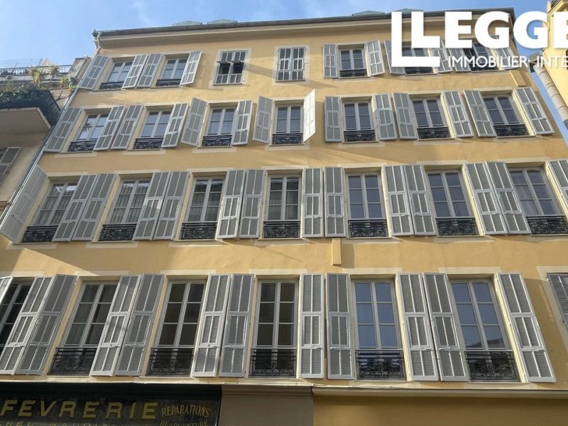 A louer APPARTEMENT NEUF T2 48 M2 BORD DE MER NICE
