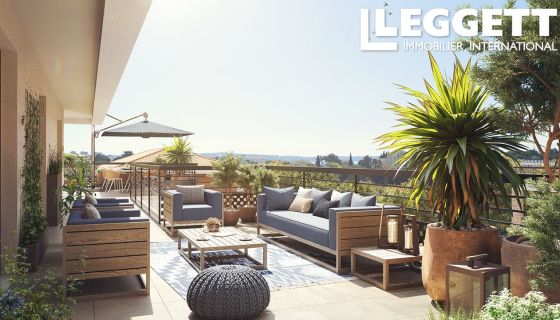 A louer APPARTEMENT NEUF T5 142 M2 BORD DE MER VALLAURIS