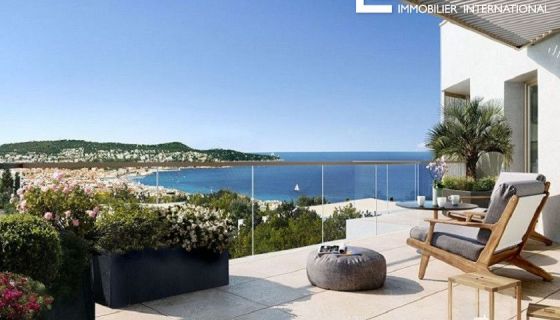 For sale APARTMENT T2 52 M2 TERRACE BY THE SEA NICE