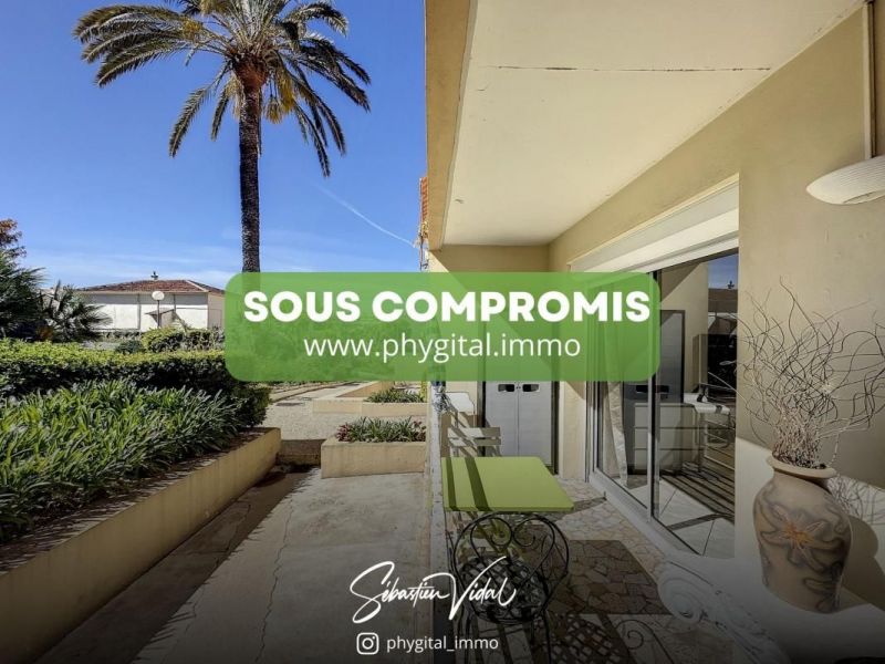 En venta APARTAMENTO T3 54 M2 TERRAZA PLAYA A PIE CANNES