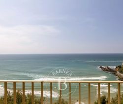 For sale BEAUTIFUL APARTMENT T3 84 M² SEA VIEW BIARRITZ