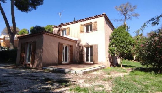 For sale HOUSE 5 ROOMS 120 M2 BY THE SEA LA COURONNE