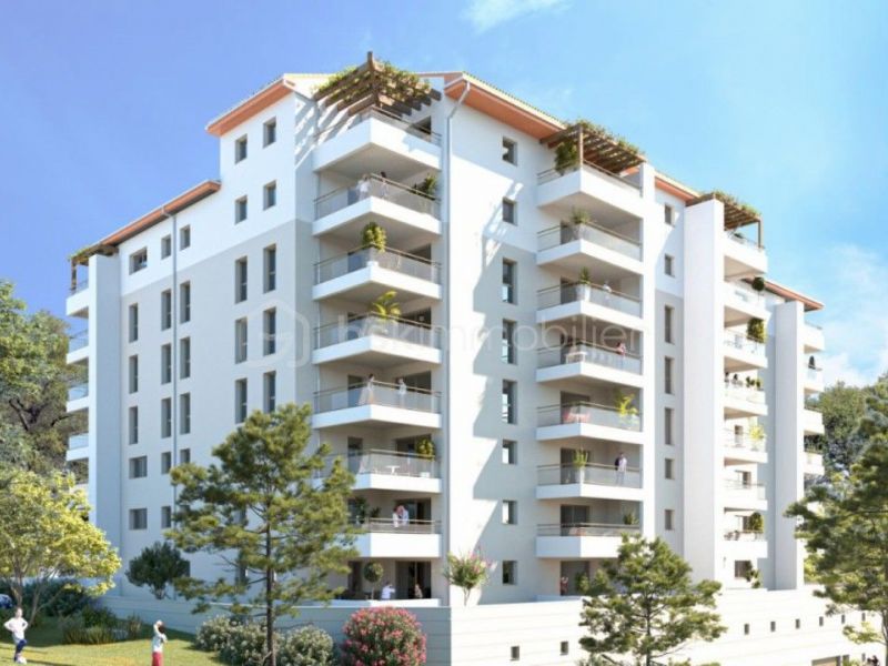 APPARTEMENT T3 70 M2 TERRASSE BORD DE MER AJACCIO