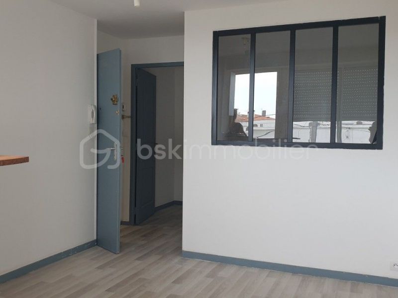 For sale APARTMENT T2 23 M2 BEACH WALK ROYAN