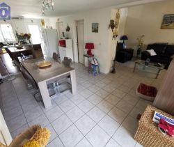 For sale HOUSE 5 ROOMS 95 M2 BEACH WALK VALRAS PLAGE