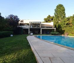 A vendre TRES belle villa de luxe 830 M²  Ekali  