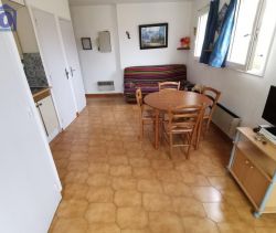 For rent APARTMENT T2 31 M2 BEACH ON WALK VALRAS PLAGE