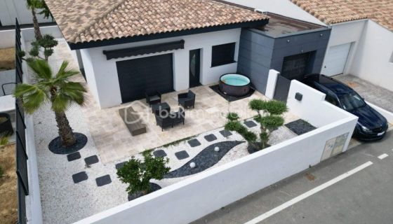 For rent CONTEMPORARY HOUSE BéZIERS