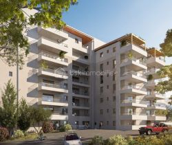 APPARTEMENT T4 96 M2 TERRASSE BORD DE MER AJACCIO