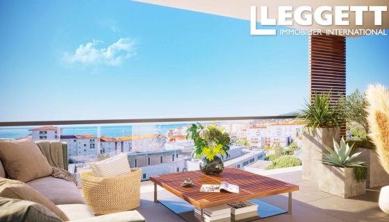 A louer APPARTEMENT NEUF T4 91 M2 BORD DE MER ANTIBES