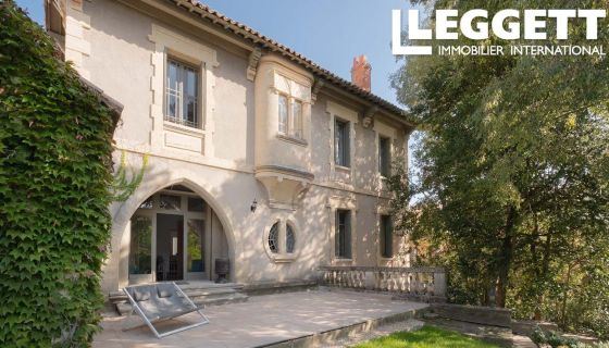 A louer MAISON  5 PIECES 217 M2  UZES