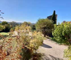 MAISON  9 PIECES 275 M2  ÉGUILLES