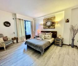 A louer APPARTEMENT T2 60 M2 BORD DE MER LE CANNET