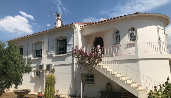 For rent ARCHITECT'S HOUSE FABREZAN