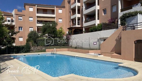 APARTAMENTO T2 29 M2 TERRAZA JUNTO AL MAR SAN RAFAEL