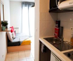 STUDIO  24 M2  BEZIERS