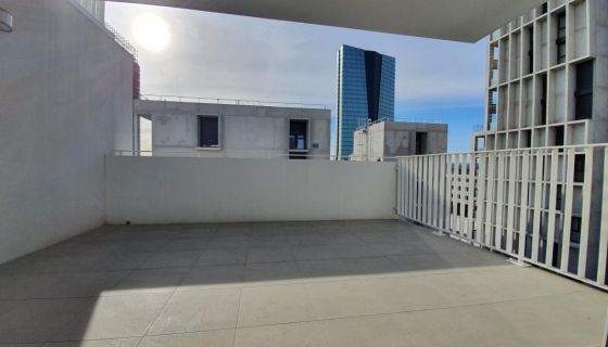 A vendre APPARTEMENT DUPLEX NEUF T4 101 M2 TERRASSE BORD DE MER MARSEILLE