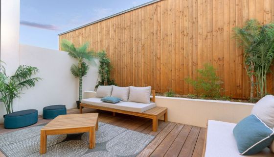 A vendre APPARTEMENT DUPLEX T4 126 M2 TERRASSE BORD DE MER MARSEILLE