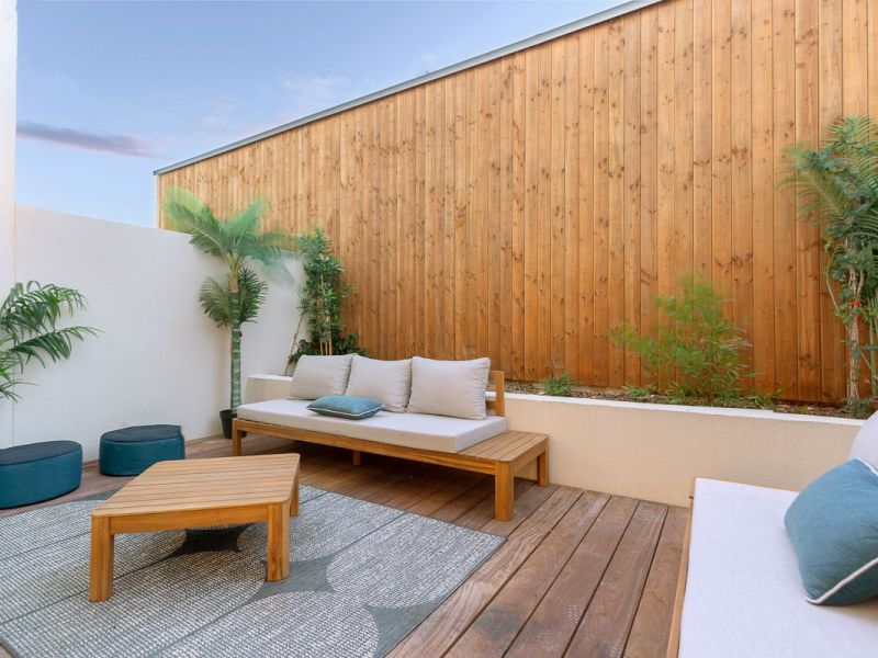 A vendre APPARTEMENT DUPLEX T4 126 M2 TERRASSE BORD DE MER MARSEILLE