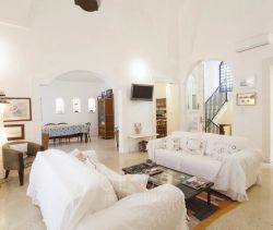 En venta Casa antigua 7 habitaciones 146 m² vista al mar gallipoli