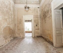For sale Old town house 16 ROOMS 401 M² TO RENOVATE LATIANO