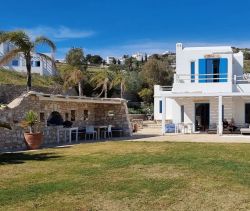 For sale Magnificent 4 ROOM house 100 M² seaside PAROS