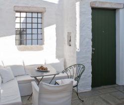 For rent Cycladic Village House FOR HOLIDAY RENTAL 4 BEDS PAROS