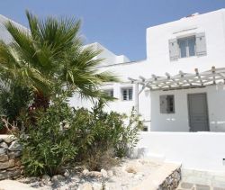 For rent House FOR HOLIDAY RENTAL Jacuzzi 12 BEDS ISTERNI PAROS