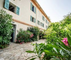 A vendre demeure de maitre 20 pieces 710 m² vue mer Saint-Florent