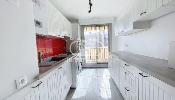 A louer APPARTEMENT T3 60 M2 BORD DE MER CANNES