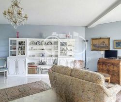 A vendre APPARTEMENT DE PRESTIGE T3 89 M2 TERRASSE BORD DE MER JUAN LES PINS