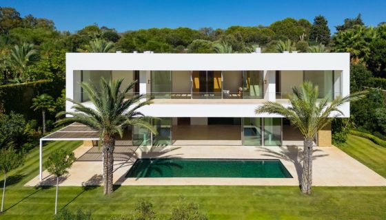 A vendre Magnifique villa de luxe 713 M² VUE MER PROCHE parcours de golf Finca Cortesin  MALAGA