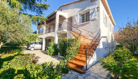For sale 8 ROOM HOUSE 183 M2 LE CRES