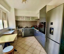 A louer APPARTEMENT T3 74 M2 BORD DE MER LE CANNET