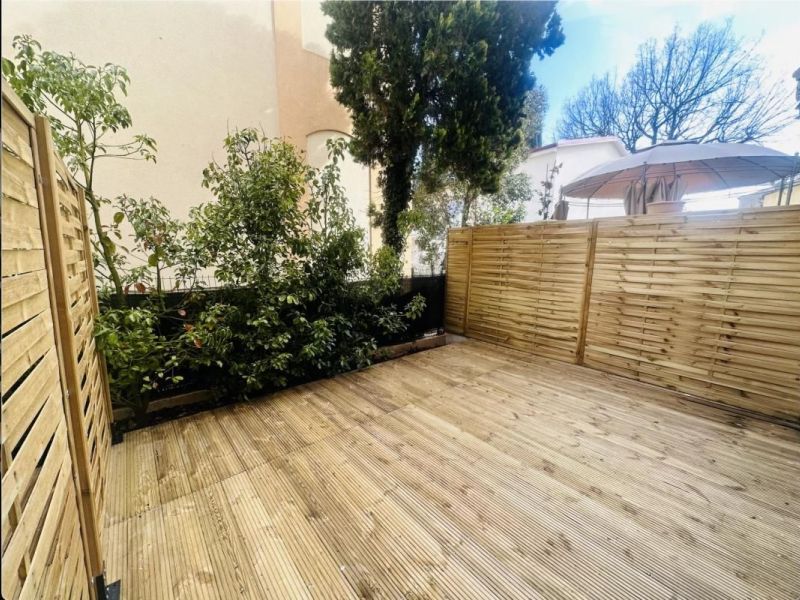 A louer APPARTEMENT NEUF T2 26 M2 TERRASSE BORD DE MER VALLAURIS