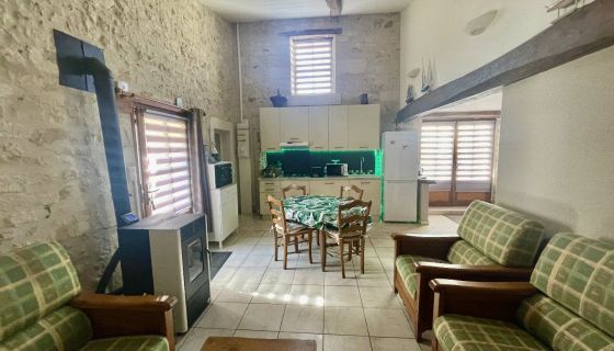 For sale Charming 3 ROOM house 60 M² ARCHINGEAY