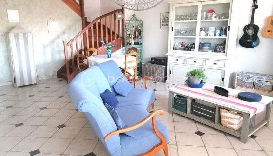 A louer APPARTEMENT DUPLEX T4 82 M2 VUE MER VALRAS PLAGE
